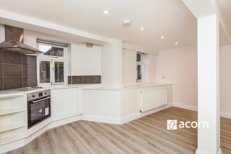 2 bedroom maisonette to rent - Photo 5