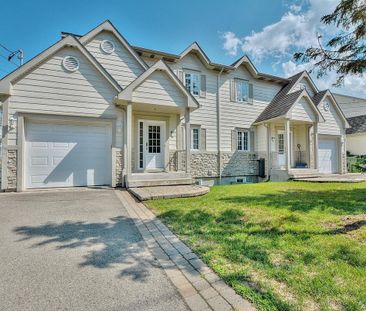 À louer / Maison à étages - Photo 1