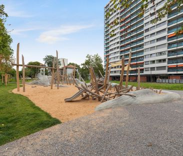 moderne 2.5 Zimmerwohnung zwischen Birs und St. Albanteich - Foto 2