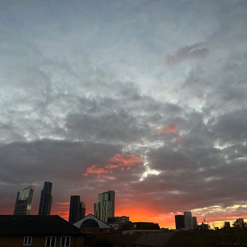 Room in a Shared Flat, Shoreditch, E2 - Photo 1
