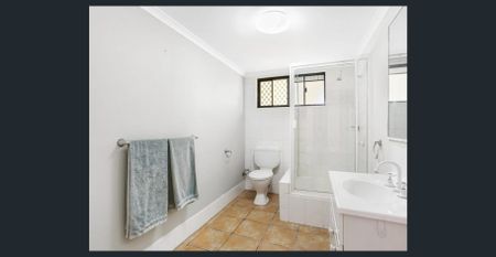 Downstairs Self-Contained Unit - $550 per week - Photo 4