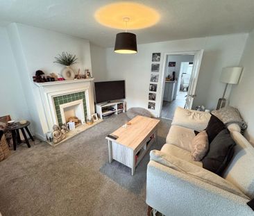 2 bedroom terraced house to rent - Photo 3