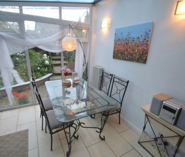 3 bedroom end of terrace house to rent - Photo 2