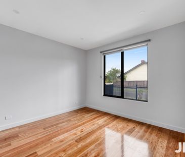 Modern & Stylish Living in the Heart of Preston (205 Gower St Preston) - Photo 6