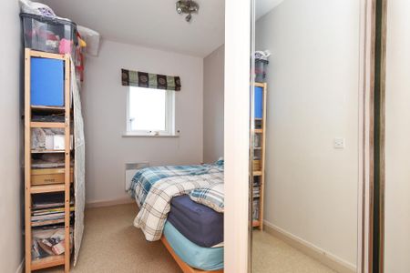 2 bedroom apartment to rent - Photo 4