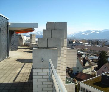 4.5 Zimmer, 141 m², 8. Stock - Photo 4