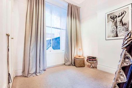 Cornwall Gardens, SW7 - Photo 3