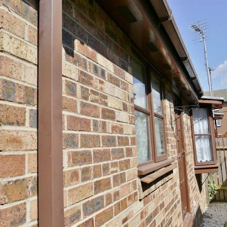 1 bedroom terraced bungalow to rent - Photo 4