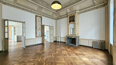 Location Appartement 4 pièces 153m² NARBONNE 11100 - Photo 3