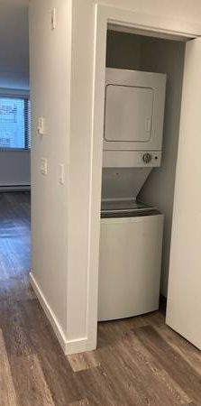 New Studio apt with insuite laundry, 6 appliances at Cambie-Broadway - Photo 1