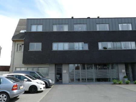 Appartement te huur - Foto 3