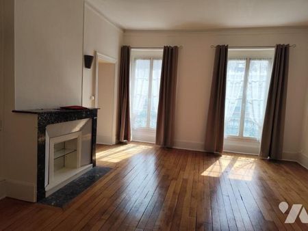 GRAND APPARTEMENT F3 MONTARGIS CENTRE 101 M2 - Photo 3