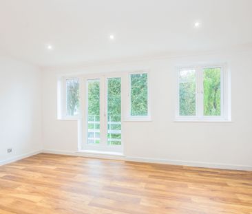 3 bedroom townhouse to rent - Photo 2