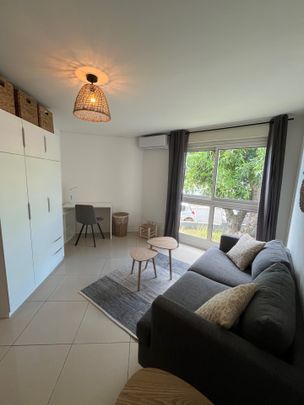 Location Appartement 1 pièce 22m² STE CLOTILDE 97490 - Photo 1