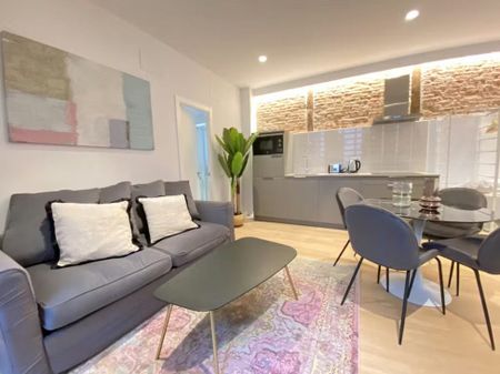 Calle del Águila, Madrid, Community of Madrid 28005 - Photo 2