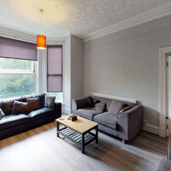52 St Michaels Road, Leeds, LS6 3BG - Photo 1