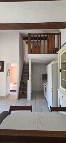Location Maison 3 pièces 37m² VILLENEUVE LOUBET 06270 - Photo 2