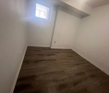 For Lease - 1715 Adirondack Chase Unit# 111, Pickering, Ontario - Photo 5