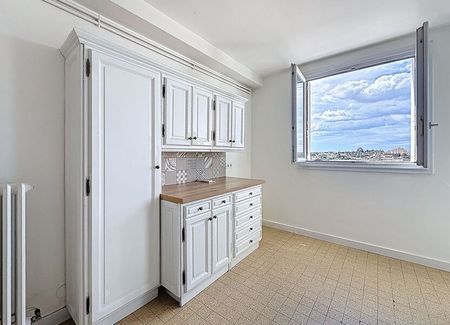 Appartement à louer 4 pièces • 97 m2 Montpellier - Photo 2