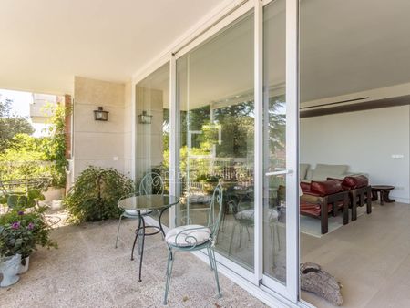 Excellent 3 Bedroom apartment with 25m² terrace for rent in Puerta de Hierro, Madrid - Foto 4