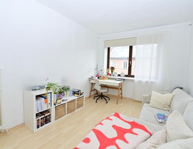 Helle Zweizimmerwohnung in Toplage nähe Uni - Foto 1