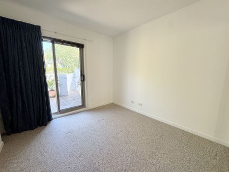 77/15 Darling Street Barton ACT - Photo 3