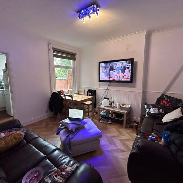 Elmsthorpe Avenue, Nottingham - Photo 1