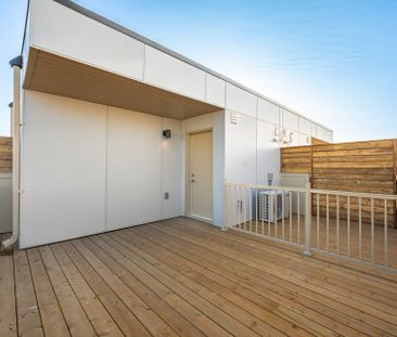 For Lease - 150 Honeycrisp Crescent Unit# TH263, Vaughan, Ontario - Photo 6