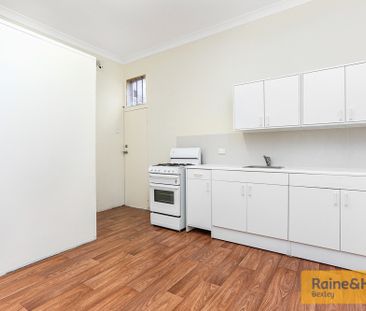 1/323 Forest Rd, Bexley, NSW 2207 - Photo 2