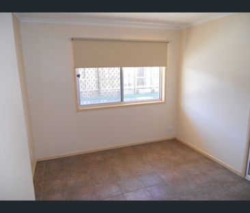8/143 Northcote Street, Brighton, Qld 4017 - Photo 4