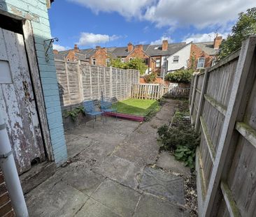 2 bedroom terraced house to rent - Photo 5