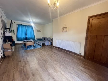 Lowestoft Road, Great Yarmouth, Gorleston - Photo 2