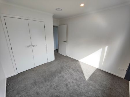 Near-New Modern and Comfortable Apartment - Photo 3