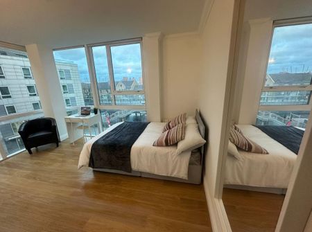 4 bedroom flat share to rent - Photo 2
