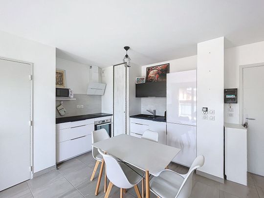 Apartment - Photo 1