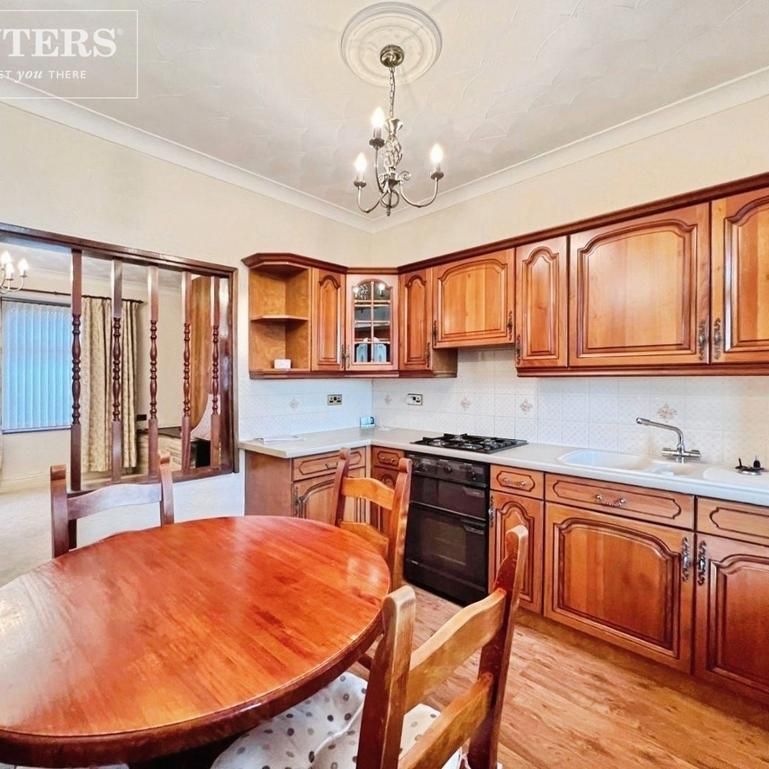 2 bedroom terraced house to rent - Photo 1