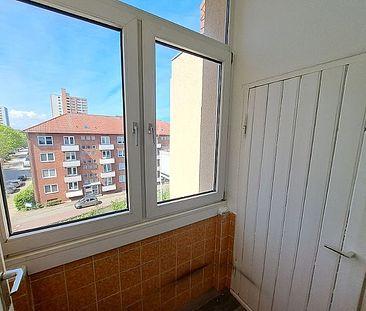 Geräumige 3-Zimmer-Wohnung im Herzen von Bremerhaven-Lehe! - Photo 2