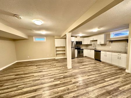 8504 152 A Avenue - Photo 5