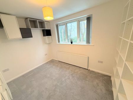 4 bedroom detached house to rent - Photo 5