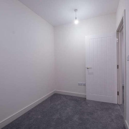 King Street, Cottingham, HU16 - Photo 1