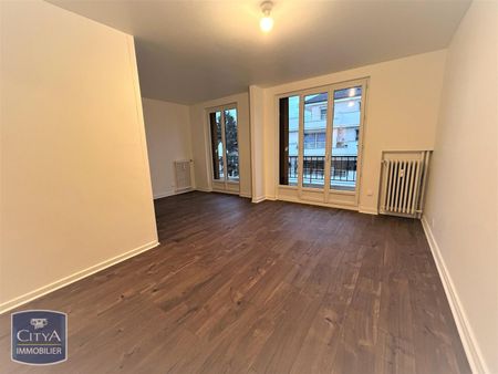 Location Appartement 2 pièces 51m² ST MAUR DES FOSSES 94100 - Photo 3