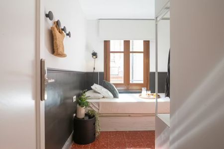 Carrer de lEscorial, Barcelona, Catalonia 08024 - Photo 2