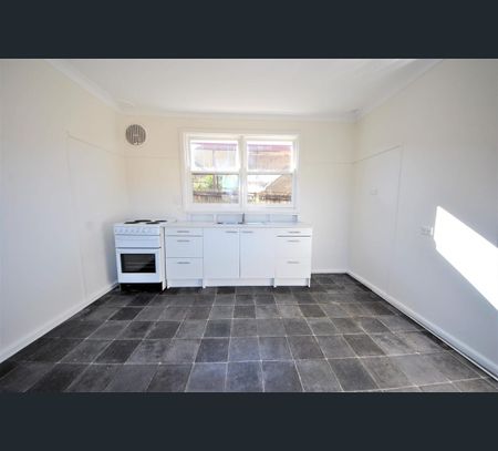 12a Arcadia Road, Chester Hill, NSW 2162 - Photo 3