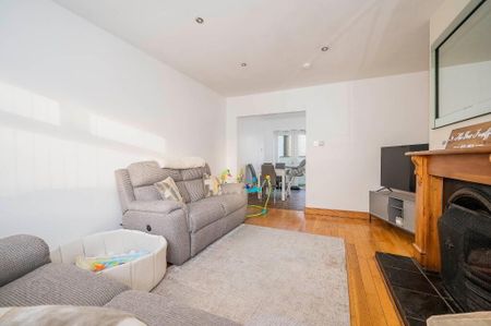 1 Areema Drive, Belfast, BT17 0QG - Photo 2