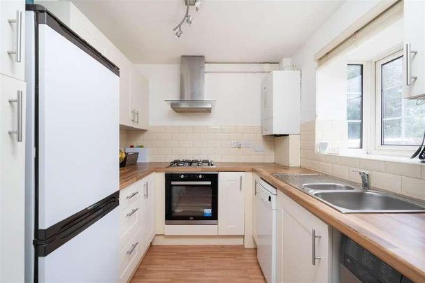 Greenstone Mews, Wanstead, E11 - Photo 1