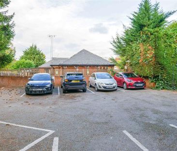 1 bedroom maisonette to rent - Photo 6