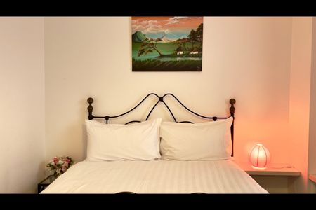 2 Bed Flat, Great Western Road, W9 - Photo 3