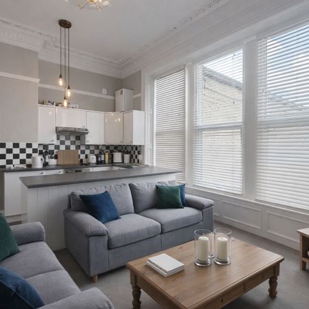 1 bedroom apartment to rent - Photo 4