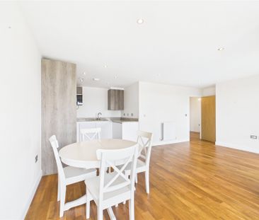 2 bedroom in Wallingford Way, Berkshire - Photo 1