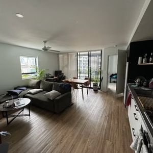 Newstead - Photo 2
